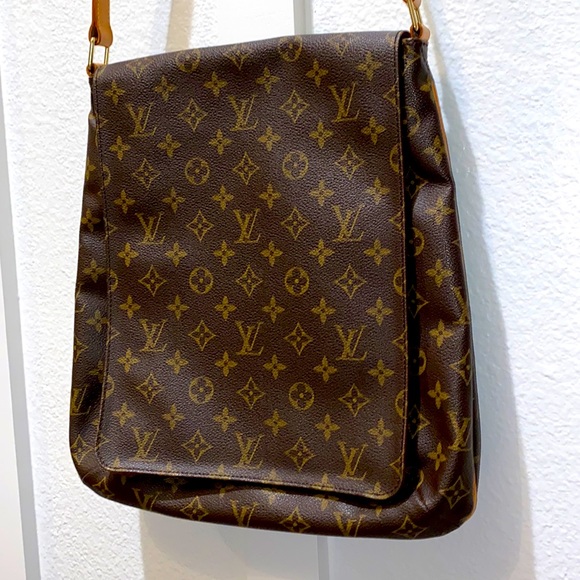 Louis Vuitton Handbags - LOUIS VUITTON Musette GM